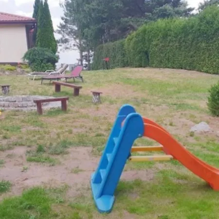 Duzy Dom Letniskowy - Blizniak Nad Jeziorem Skarlinskim I 180m Od Jeziora I Lodka Wioslowa W Cenie * Skarlin