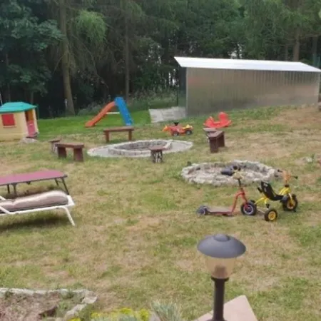 Duzy Dom Letniskowy - Blizniak Nad Jeziorem Skarlinskim I 180m Od Jeziora I Lodka Wioslowa W Cenie Holiday home