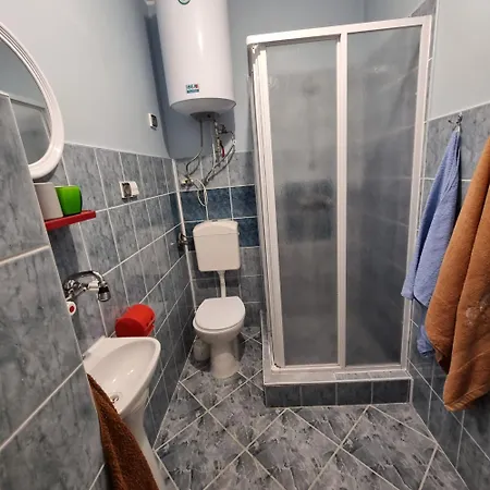 Duzy Dom Letniskowy - Blizniak Nad Jeziorem Skarlinskim I 180m Od Jeziora I Lodka Wioslowa W Cenie *